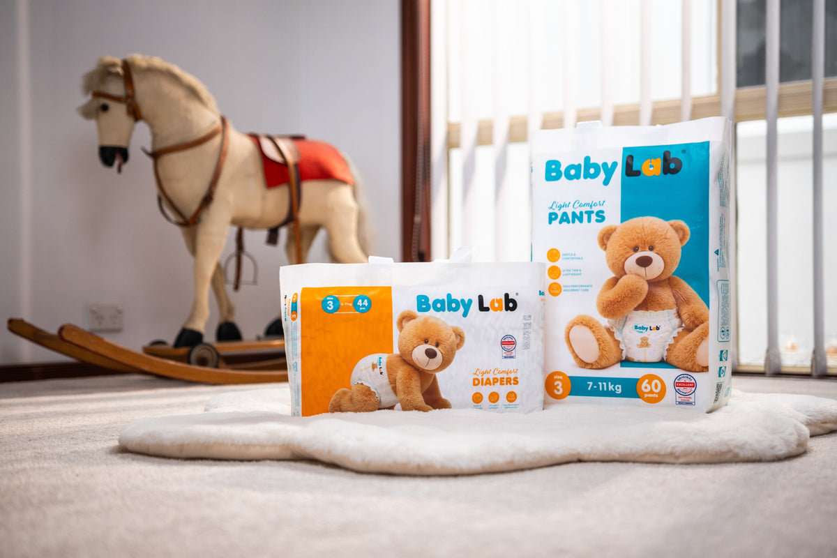 Nappies or nappy pants: which fits your baby's day?